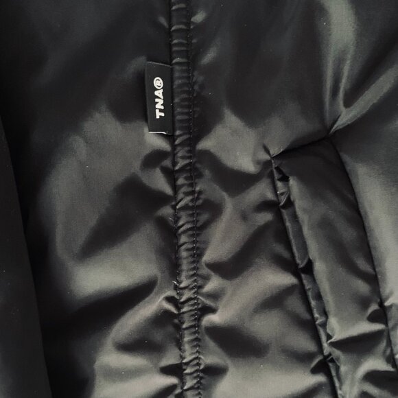 Aritzia Tna Coaches Short Jacket – Black, Size L, Vegan Down (EUC) - Picture 7 of 8